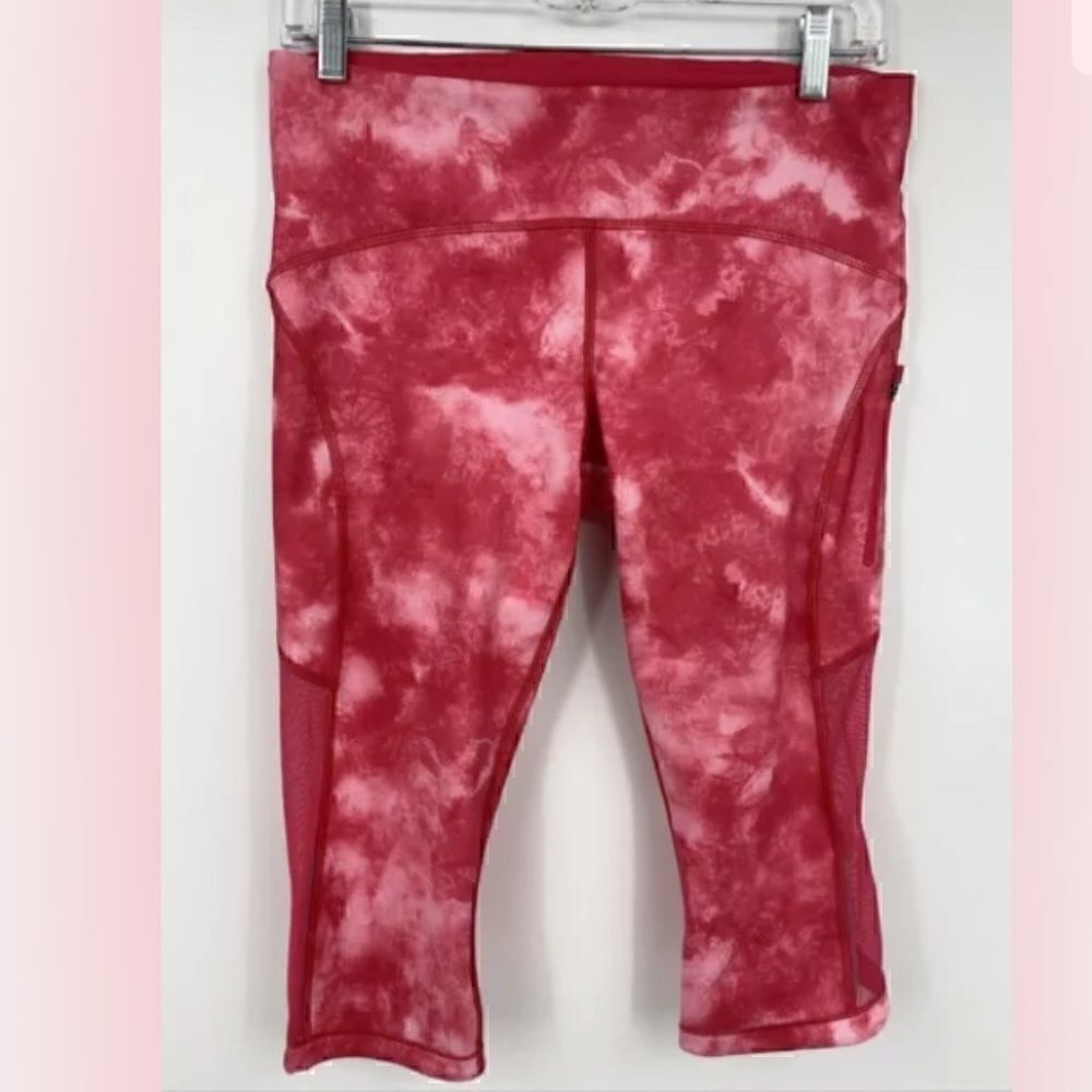 Lululemon Size 8 Sun Runner Crop Mesh Hot Pink